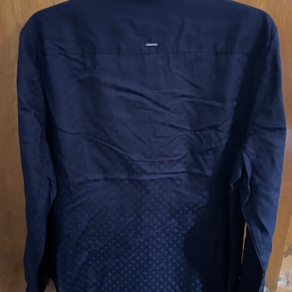 Women's NWT Nautica XL long sleeve button down shirt - Picture 2 of 3